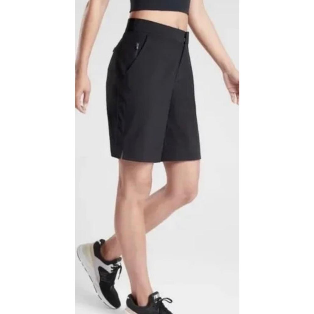 Athleta Tribeca 7" Bermuda Shorts Black Women's 4